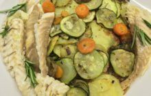 Orata al forno con patate e verdure