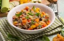 Insalata di farro e verdure