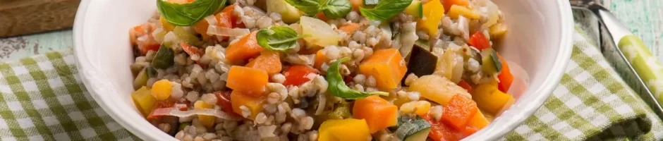 Insalata di farro e verdure