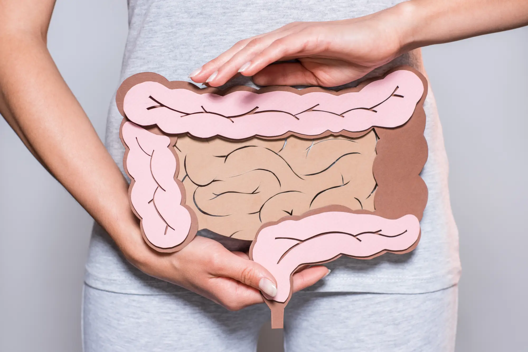 come la dieta per la pancia piatta influisce positivamente sull'intestino