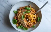 Pasta con ragù di lenticchie