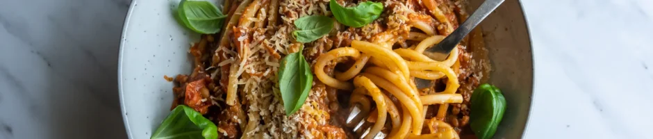 Pasta con ragù di lenticchie