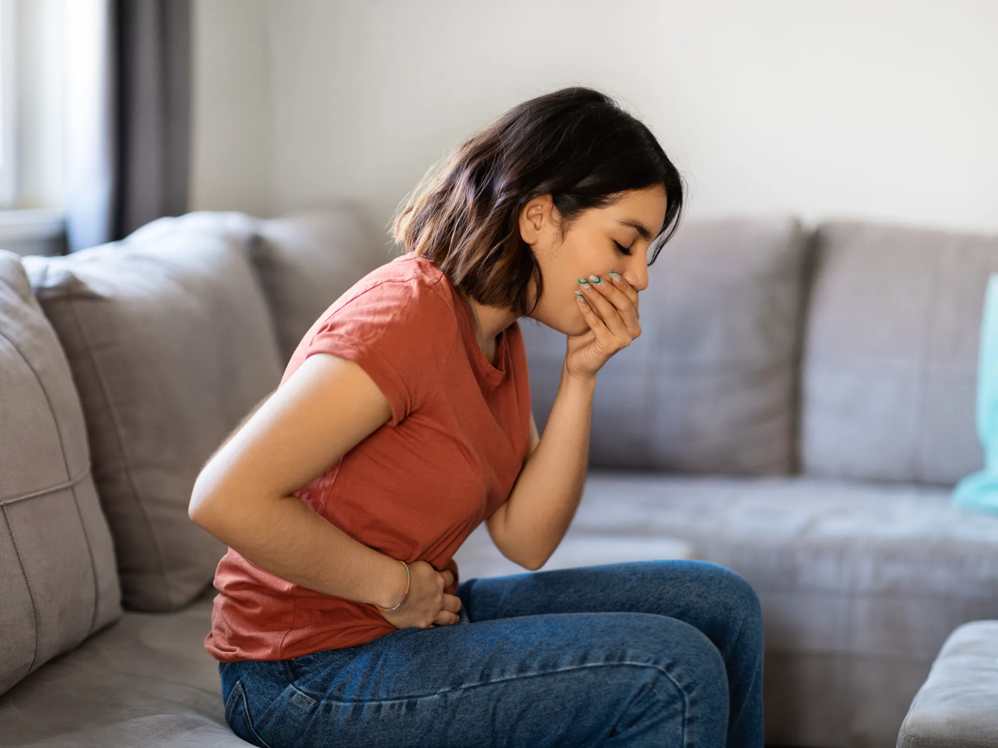 nausea e vomito sono sintomi riconducibili ai diverticoli infiammati