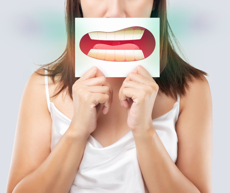 Alitosi e alimentazione, la pulizia dei denti